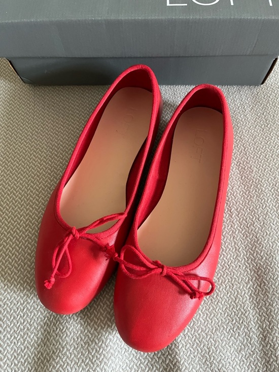 LOFT Shoes - Loft Women's Rapture Red Leather Ballet Flats Size 8M
